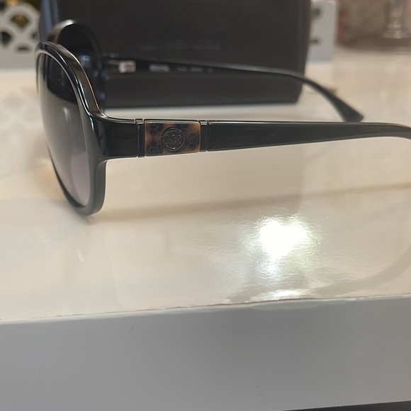 Michael Kors Sunglasses - Picture 4 of 6